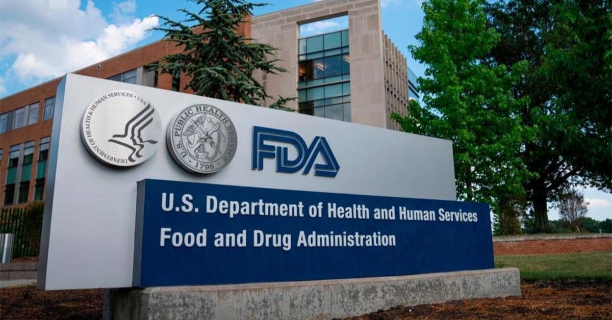 La FDA elimina el Black Box Warning del estrógeno: qué significa para la menopausia y la salud de la mujer